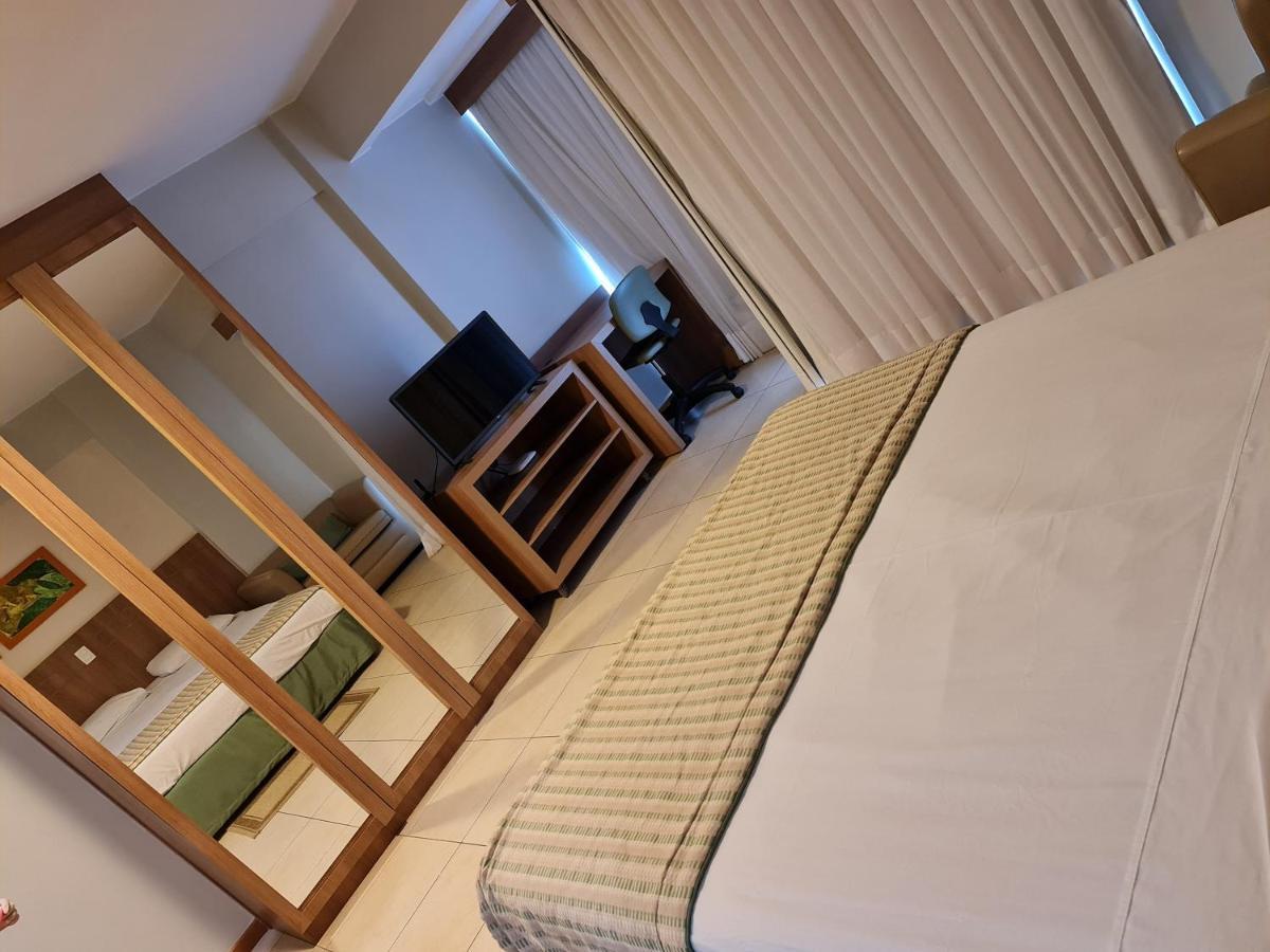Flat Brasilia - Setor Hoteleiro Norte ภายนอก รูปภาพ